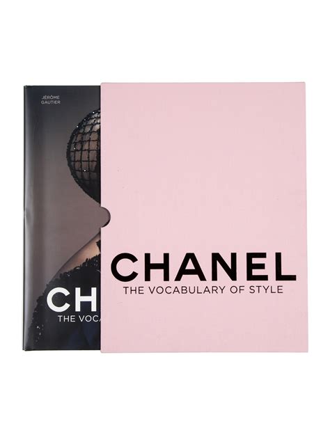 chanel book word vocabulary of style barnes and nobel|Chanel The Vocabulary of Style T&H Blad LR .